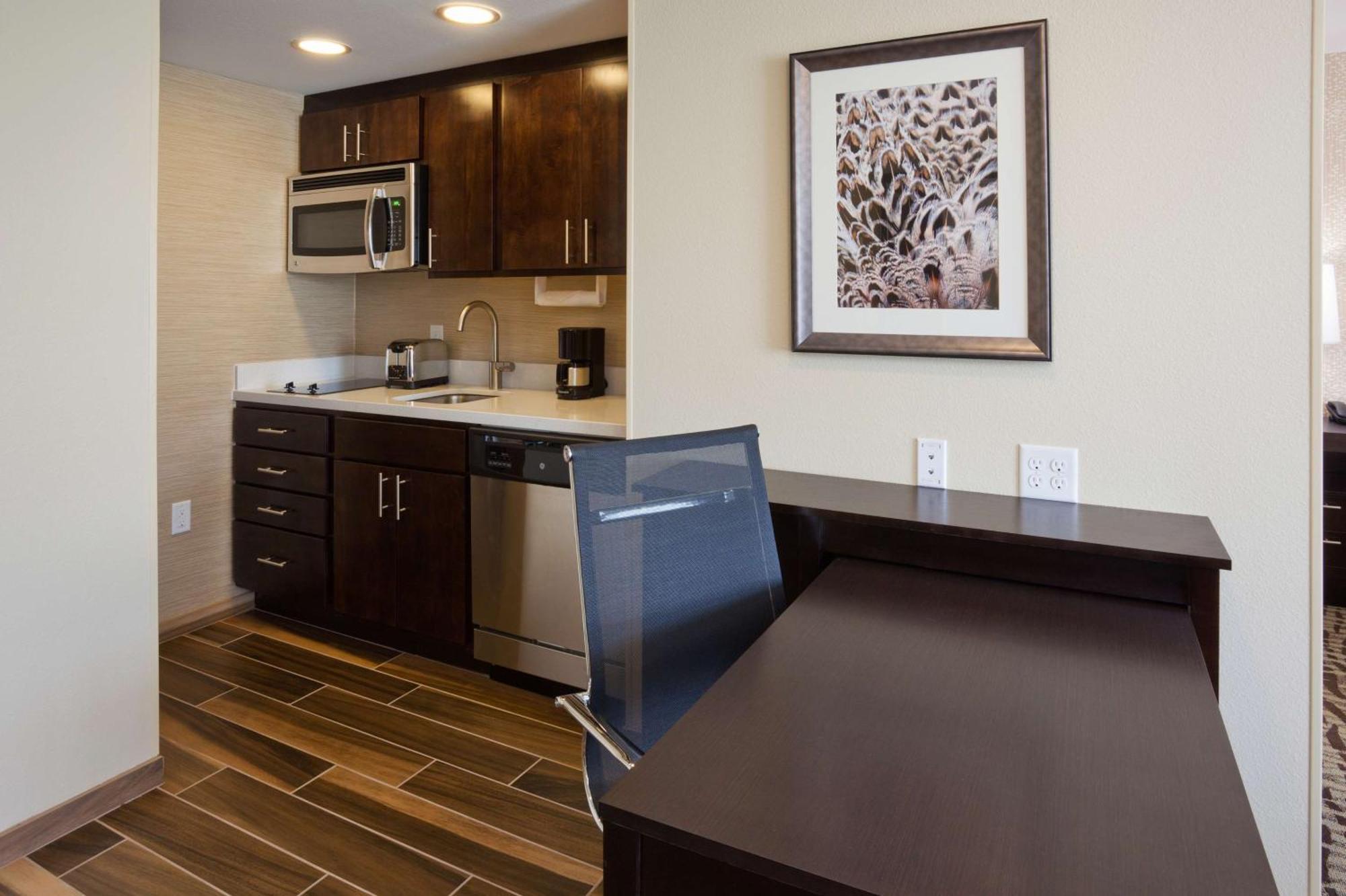 Homewood Suites Davenport Bettendorf Esterno foto