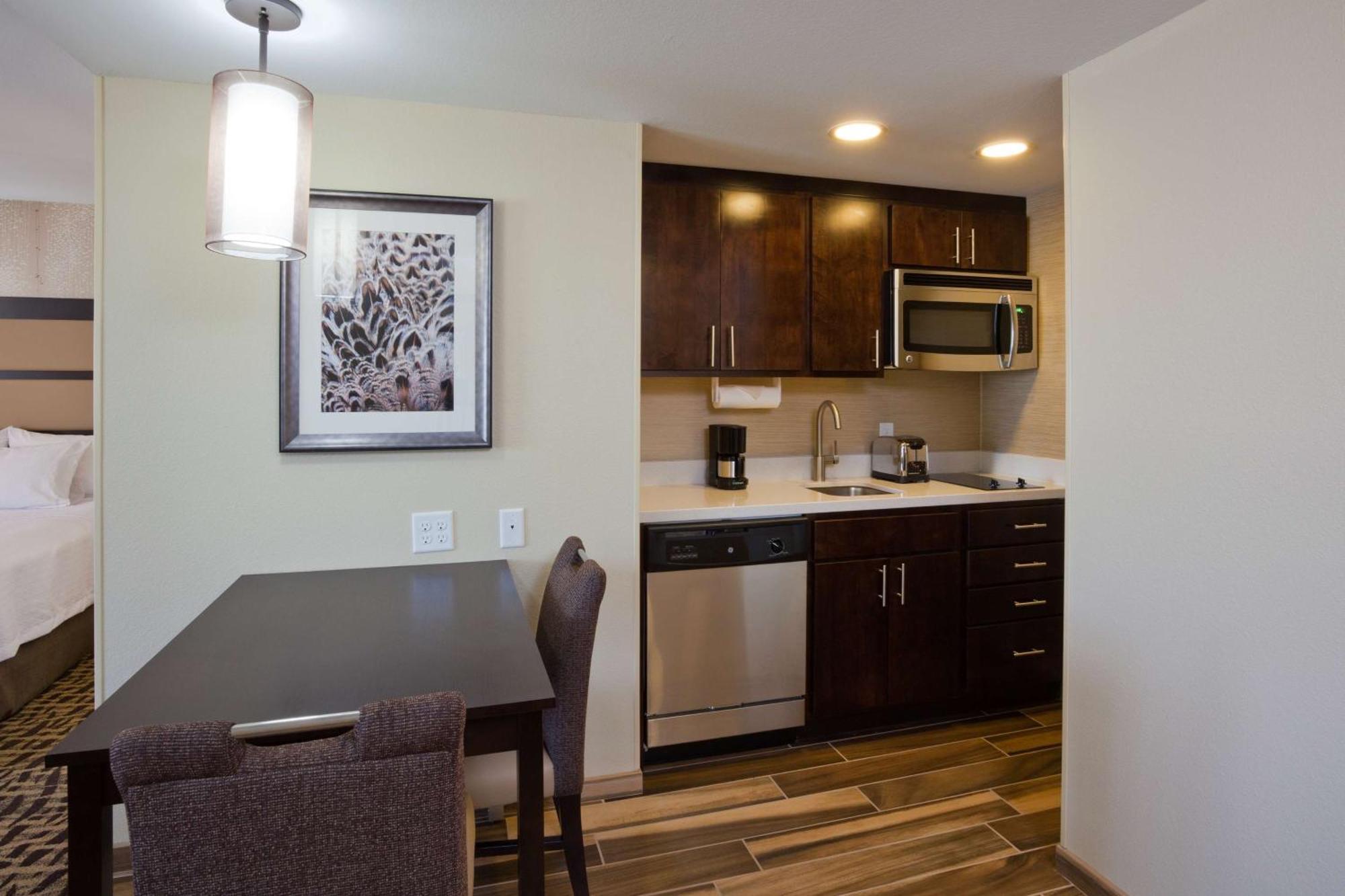 Homewood Suites Davenport Bettendorf Esterno foto