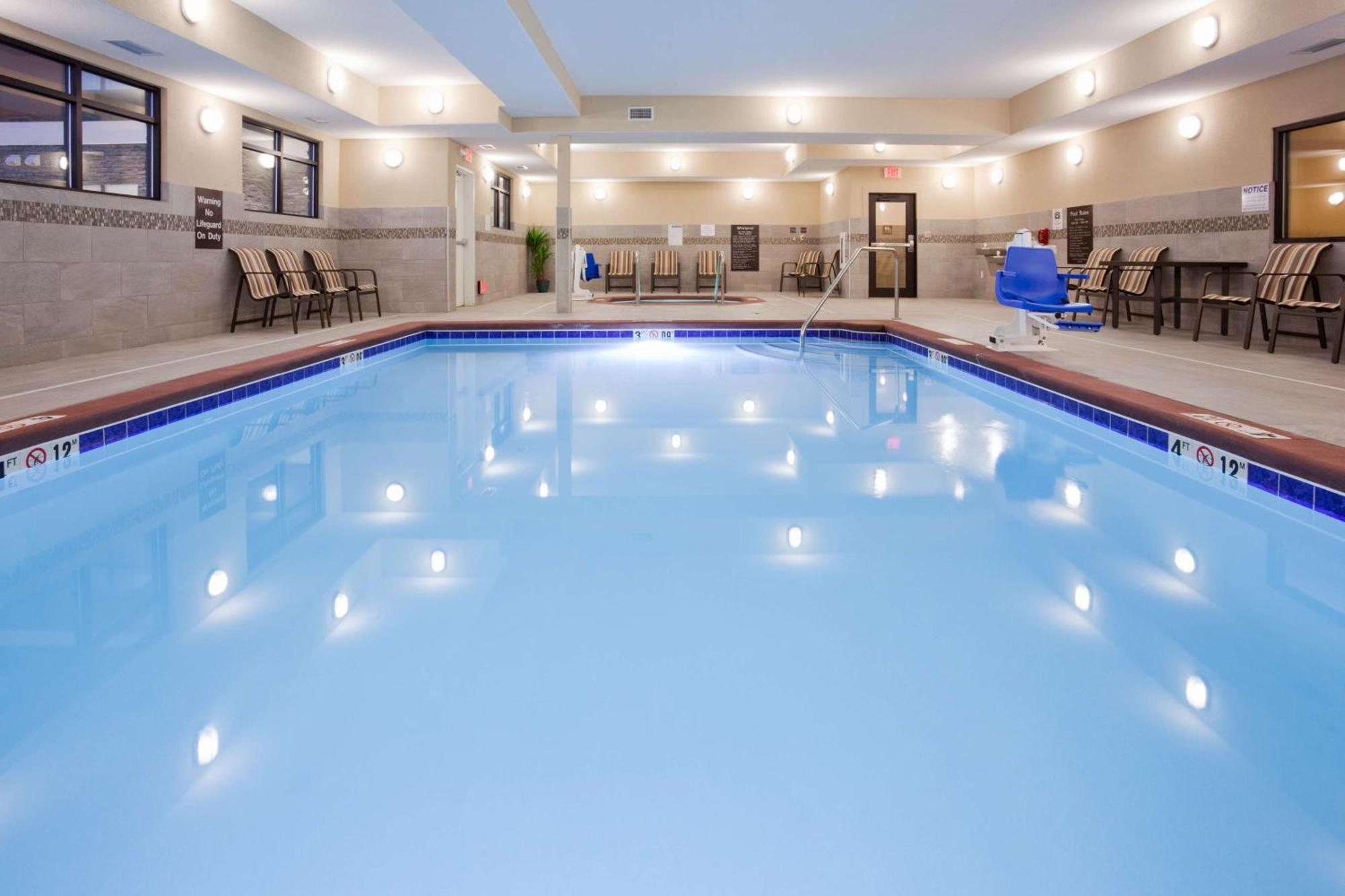 Homewood Suites Davenport Bettendorf Esterno foto