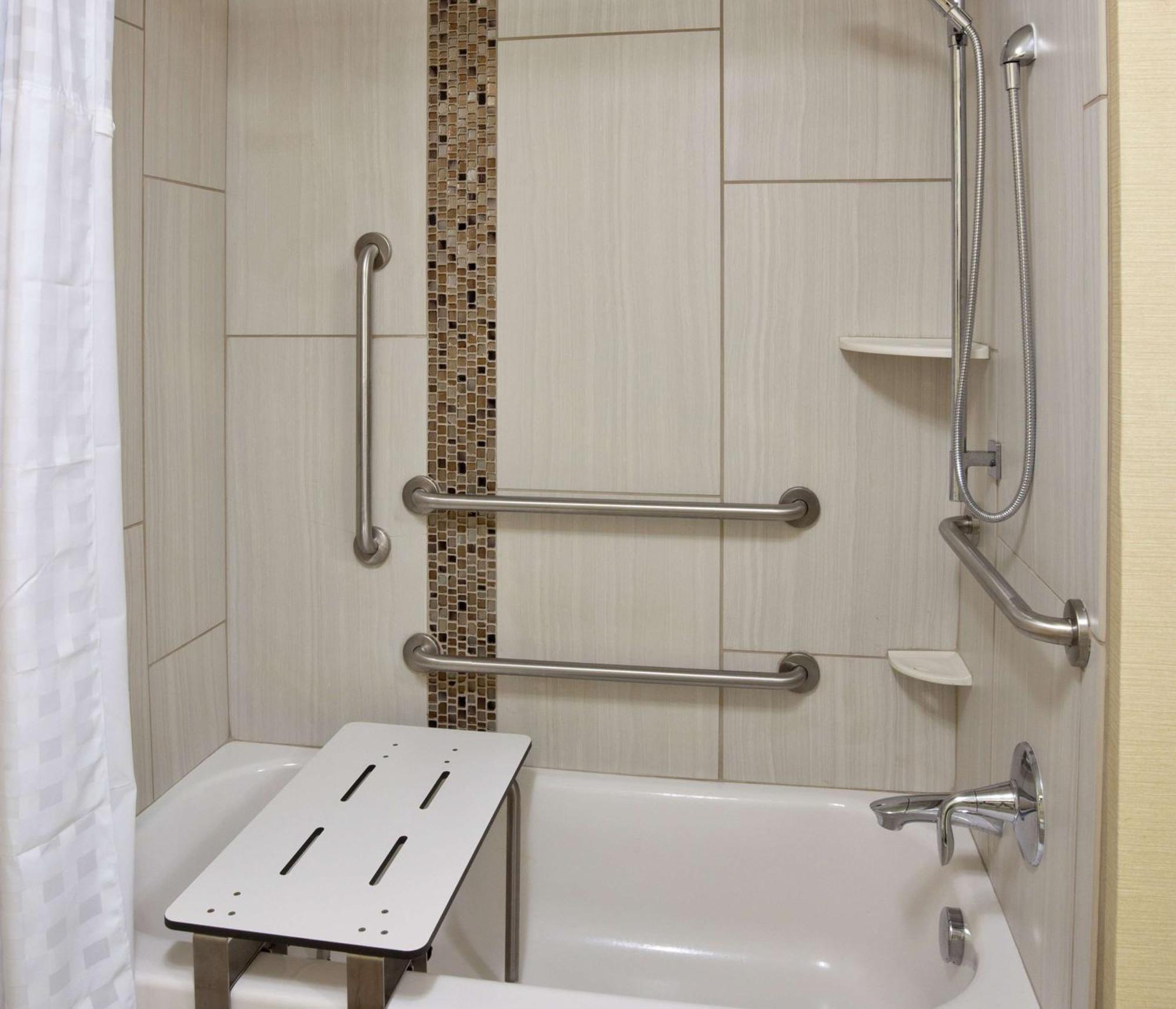 Homewood Suites Davenport Bettendorf Esterno foto